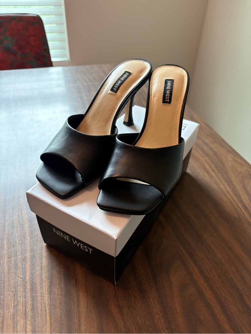 Ninewest Perfact Mule - W 7.5 - Black